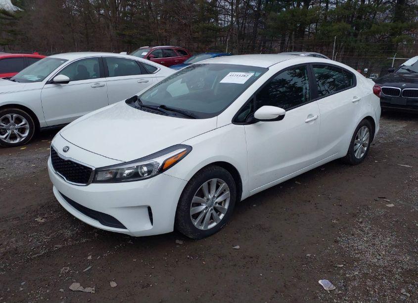 Photo 2 of 2017 Kia Forte S (VIN 3KPFL4A72HE139327)