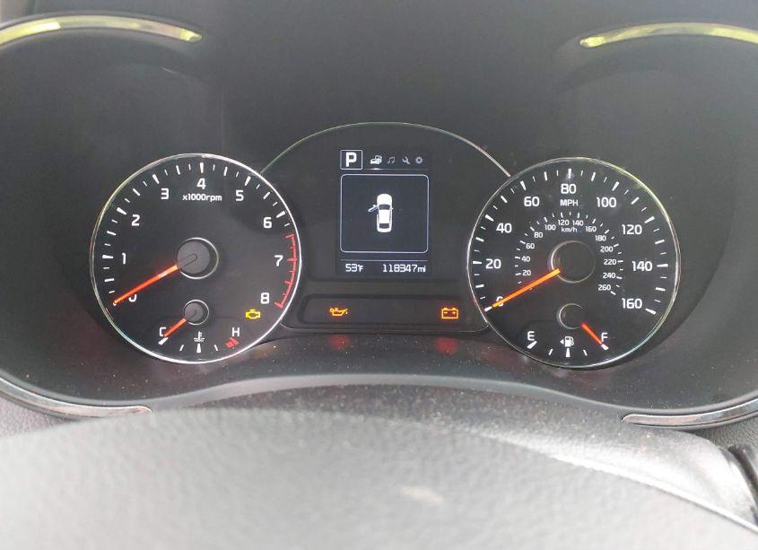 Photo 7 of 2017 Kia Forte S (VIN 3KPFL4A72HE139327)