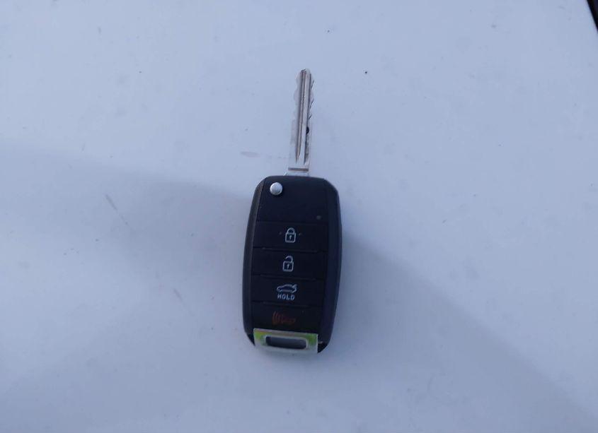 Photo 11 of 2017 Kia Forte LX (VIN 3KPFL4A72HE148626)