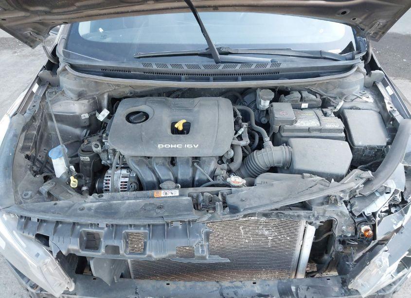 Photo 10 of 2018 Kia Forte LX (VIN 3KPFL4A72JE164802)