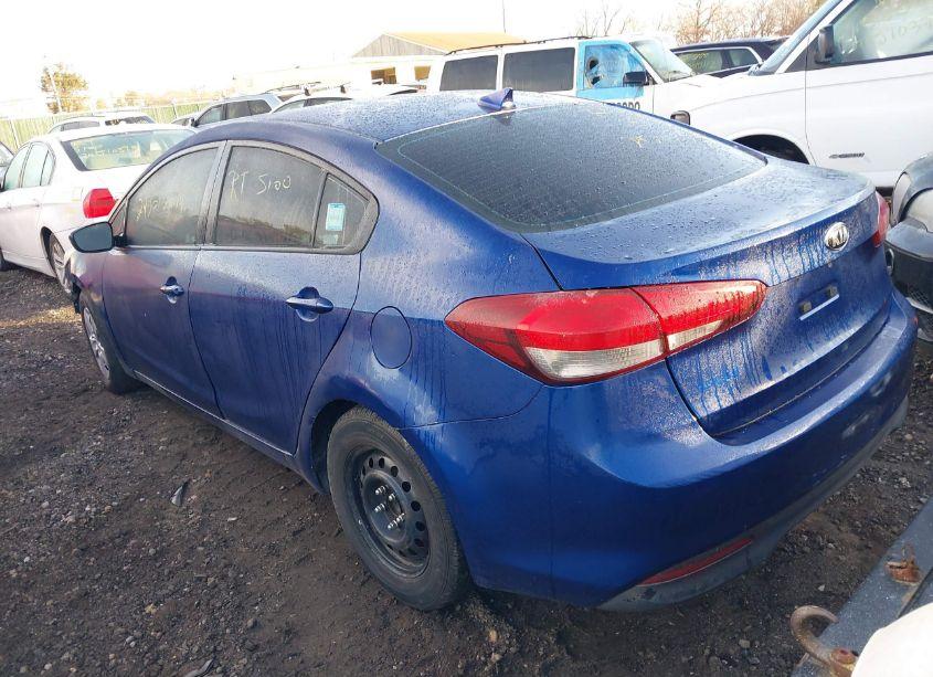 Photo 3 of 2018 Kia Forte LX (VIN 3KPFL4A72JE178991)