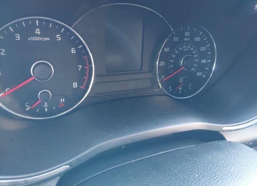 Photo 7 of 2018 Kia Forte LX (VIN 3KPFL4A72JE178991)