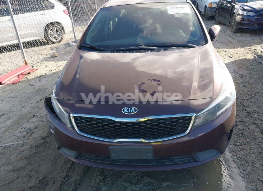 Photo 12 of 2018 Kia Forte LX (VIN 3KPFL4A72JE181759)