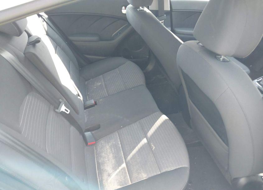 Photo 8 of 2018 Kia Forte LX (VIN 3KPFL4A72JE230331)