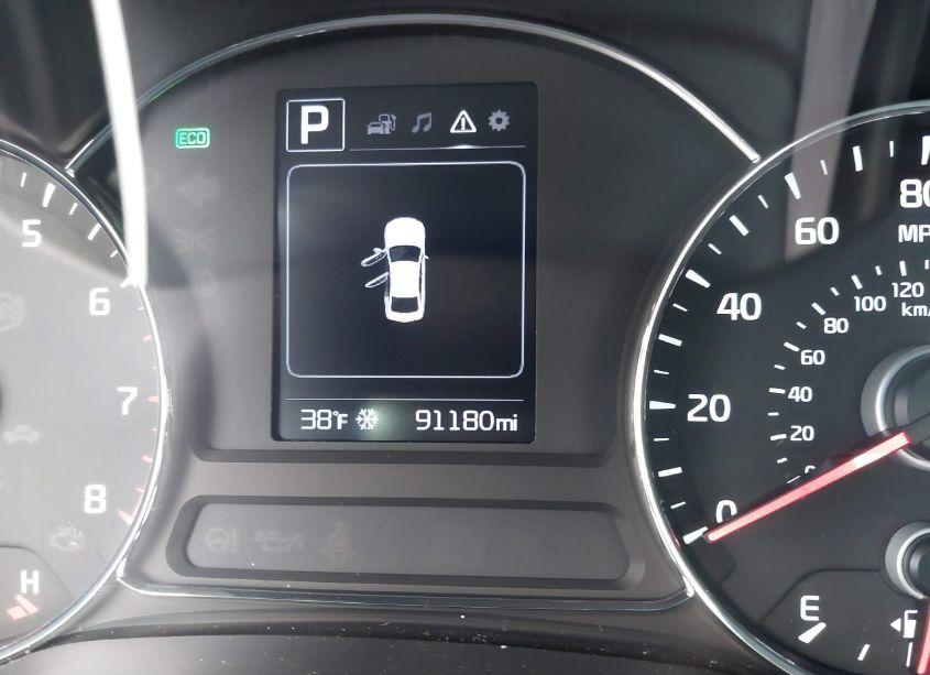 Photo 16 of 2018 Kia Forte LX (VIN 3KPFL4A72JE248201)