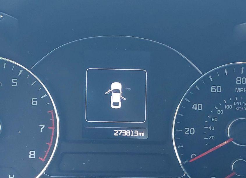 Photo 15 of 2017 Kia Forte LX (VIN 3KPFL4A73HE006608)