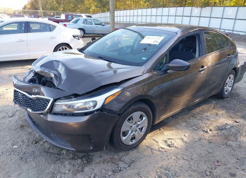 Photo 2 of 2017 Kia Forte LX (VIN 3KPFL4A73HE006608)