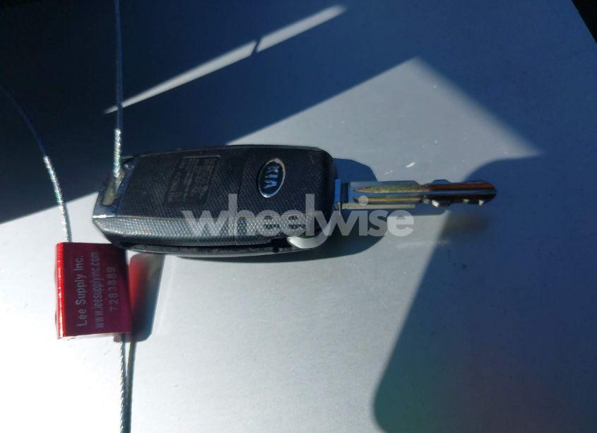 Photo 11 of 2017 Kia Forte LX (VIN 3KPFL4A73HE010416)