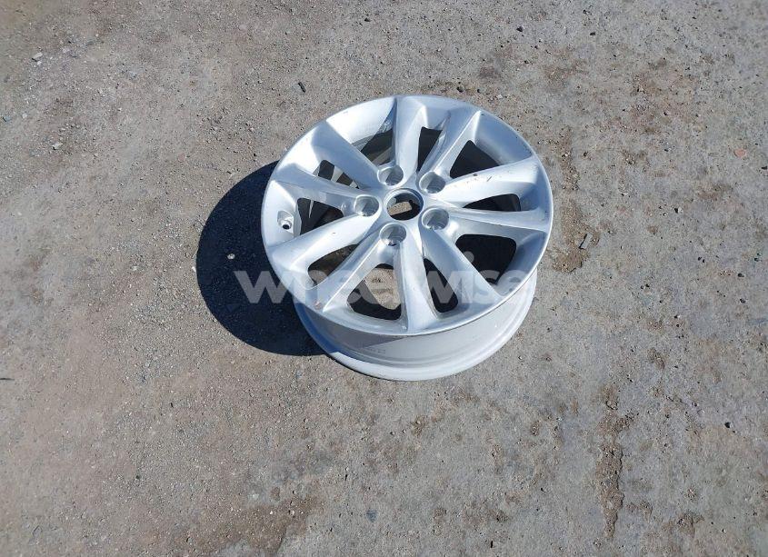 Photo 12 of 2017 Kia Forte LX (VIN 3KPFL4A73HE010416)