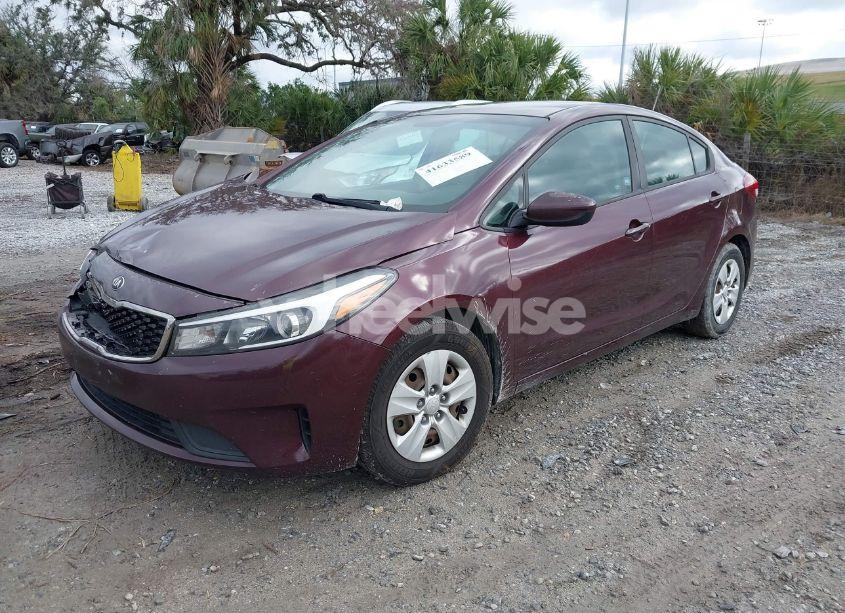 Photo 2 of 2017 Kia Forte LX (VIN 3KPFL4A73HE012084)