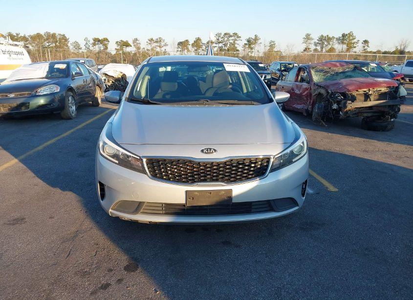 Photo 12 of 2017 Kia Forte LX (VIN 3KPFL4A73HE014353)