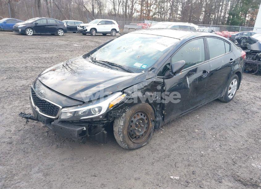 Photo 2 of 2017 Kia Forte LX (VIN 3KPFL4A73HE045389)