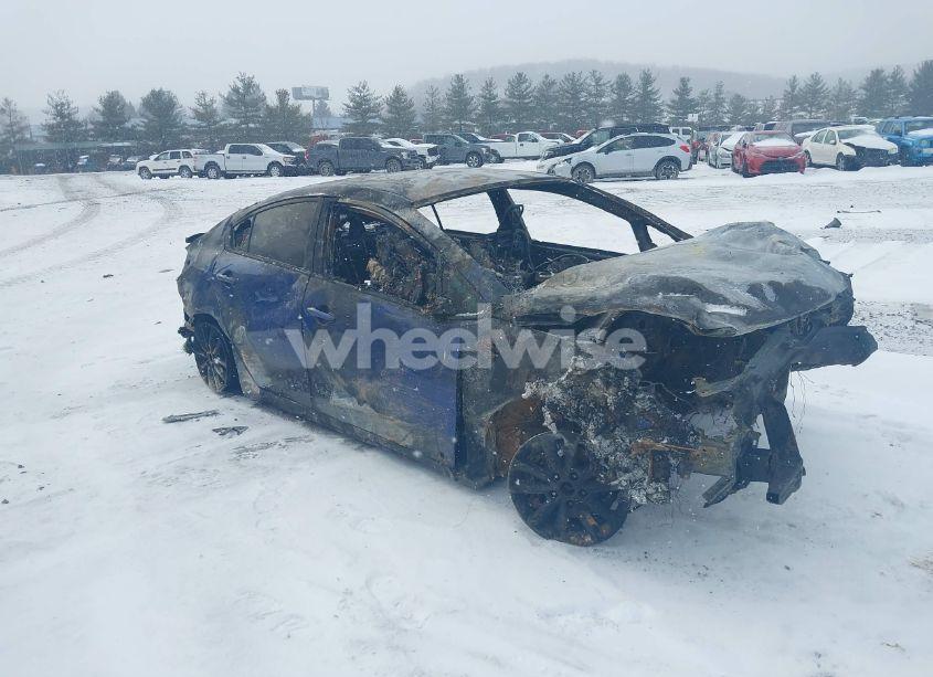 2017 Kia Forte LX (VIN 3KPFL4A73HE083298) main photo