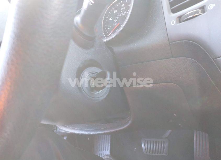 Photo 11 of 2017 Kia Forte LX (VIN 3KPFL4A73HE091126)