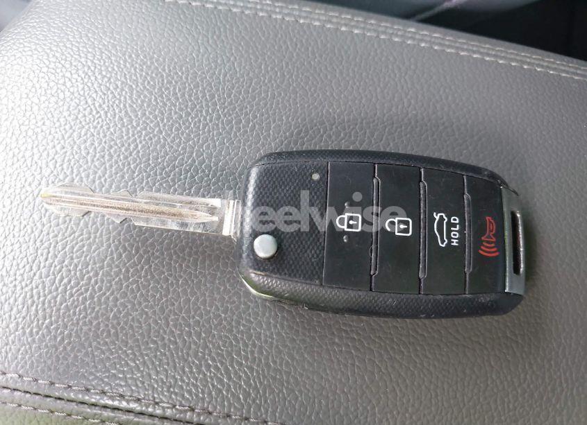 Photo 11 of 2017 Kia Forte LX (VIN 3KPFL4A73HE096889)