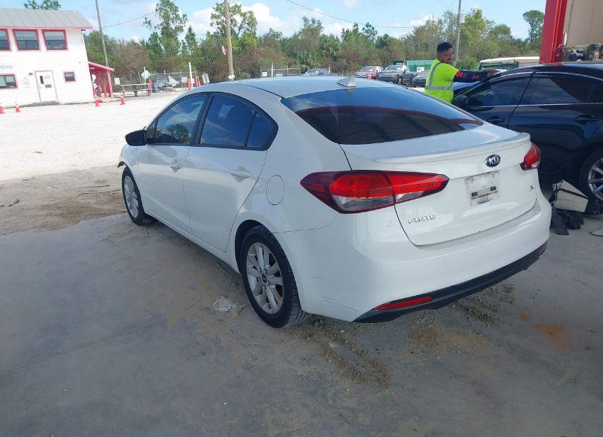 Photo 3 of 2017 Kia Forte S (VIN 3KPFL4A73HE109334)