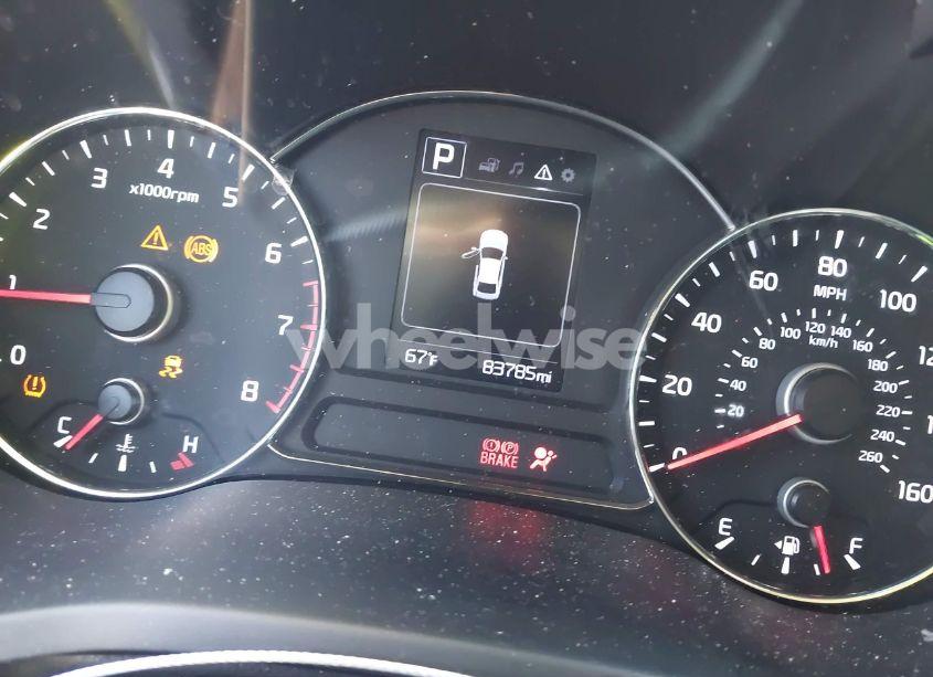 Photo 15 of 2018 Kia Forte LX (VIN 3KPFL4A73JE197694)