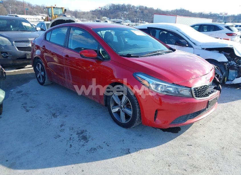 2018 Kia Forte S (VIN 3KPFL4A73JE210976) main photo