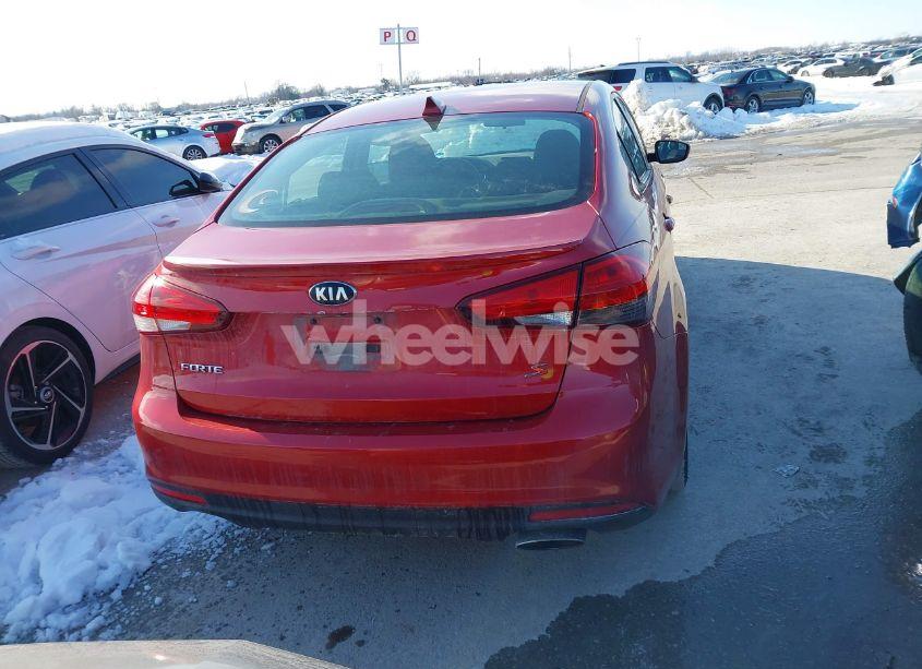Photo 16 of 2018 Kia Forte S (VIN 3KPFL4A73JE210976)
