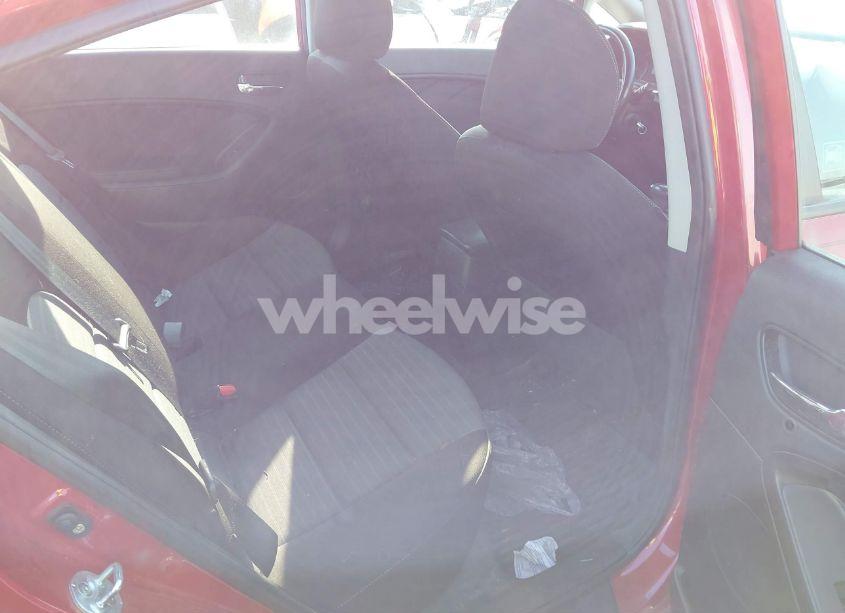 Photo 8 of 2018 Kia Forte S (VIN 3KPFL4A73JE210976)