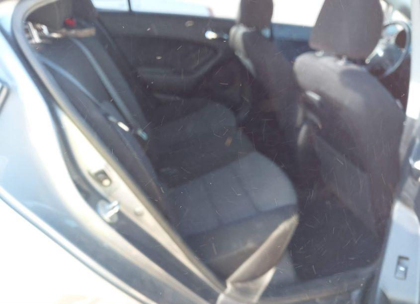 Photo 8 of 2018 Kia Forte S (VIN 3KPFL4A73JE241385)