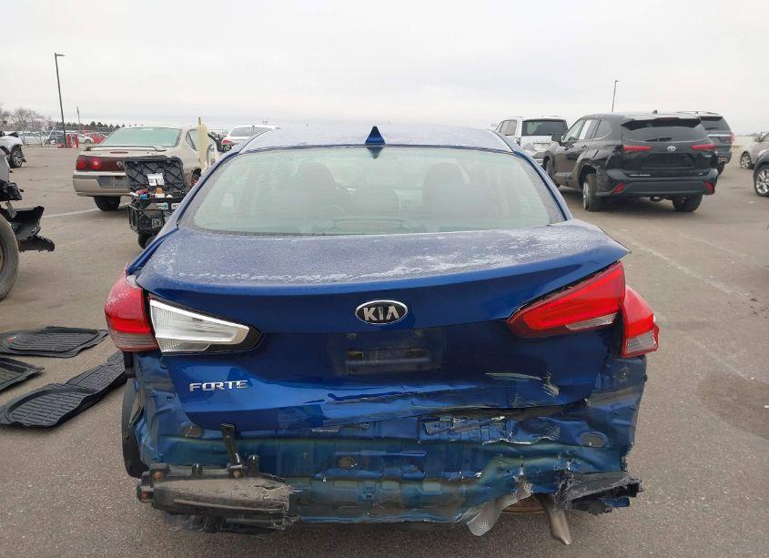 Photo 16 of 2018 Kia Forte LX (VIN 3KPFL4A73JE247414)