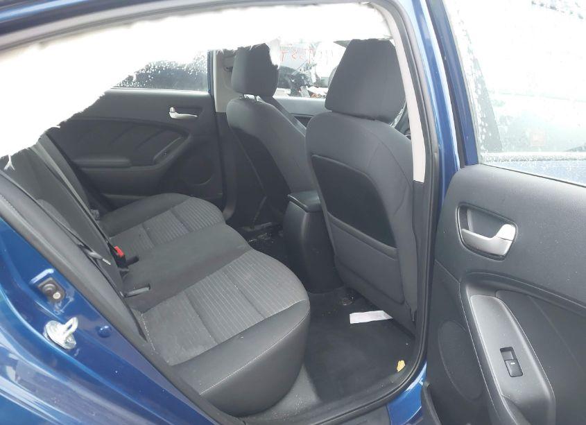 Photo 8 of 2018 Kia Forte LX (VIN 3KPFL4A73JE247414)