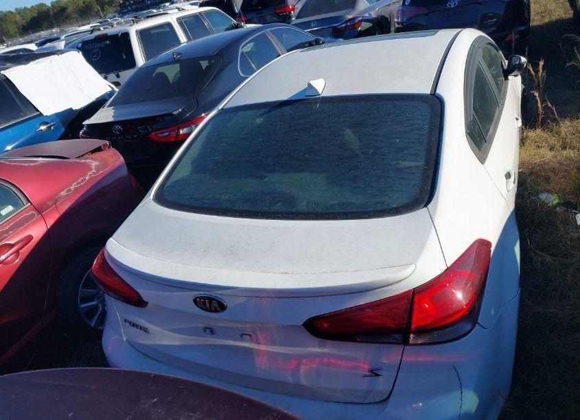 Photo 15 of 2018 Kia Forte S (VIN 3KPFL4A73JE268098)