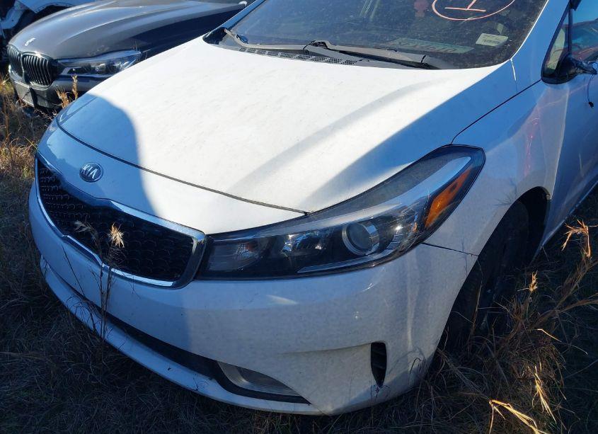 Photo 17 of 2018 Kia Forte S (VIN 3KPFL4A73JE268098)