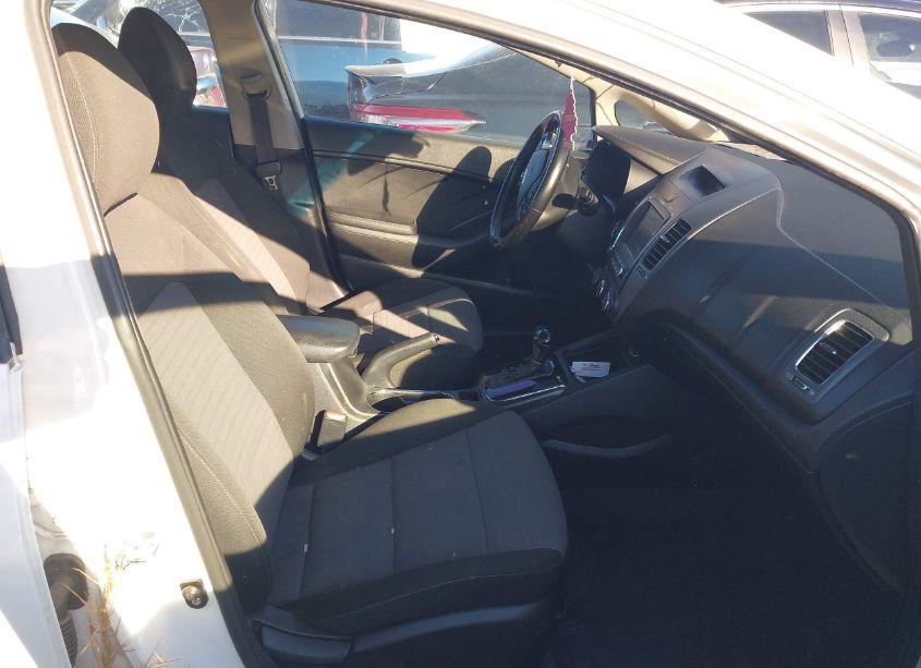 Photo 5 of 2018 Kia Forte S (VIN 3KPFL4A73JE268098)