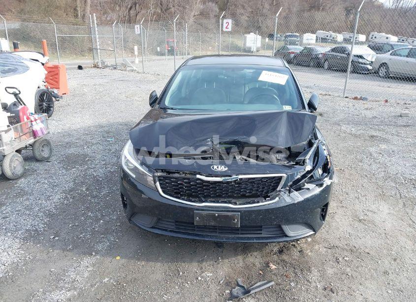 Photo 12 of 2018 Kia Forte LX (VIN 3KPFL4A73JE277982)