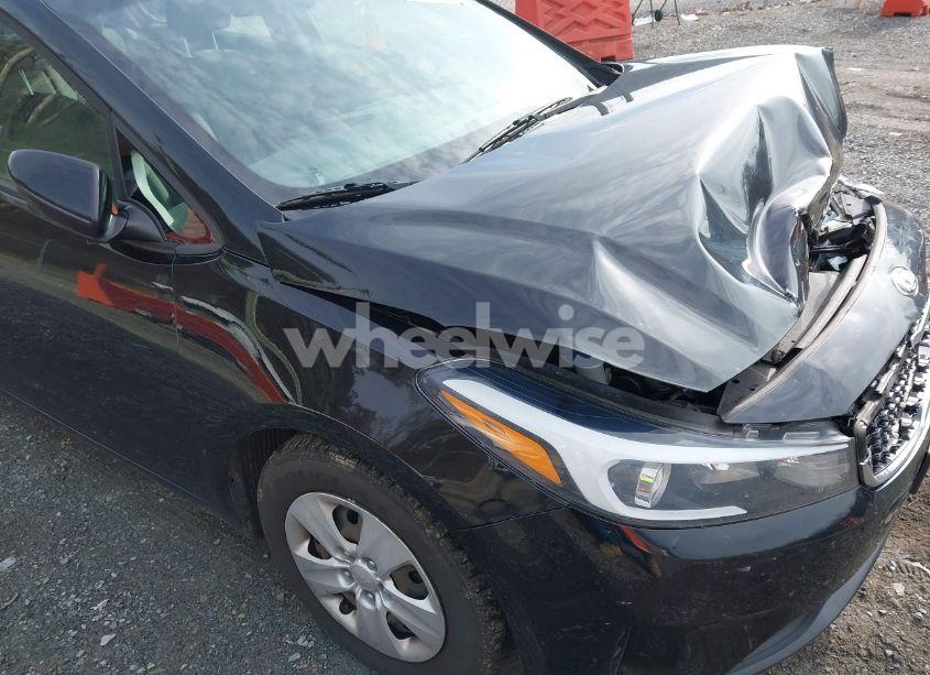 Photo 18 of 2018 Kia Forte LX (VIN 3KPFL4A73JE277982)