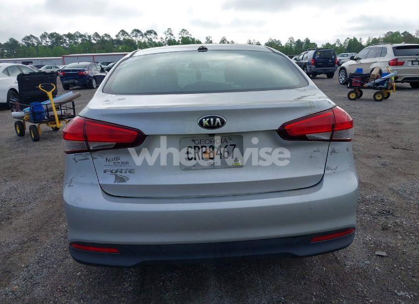 Photo 17 of 2017 Kia Forte LX (VIN 3KPFL4A74HE021974)