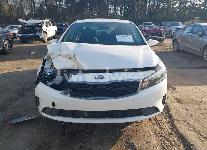 Photo 12 of 2017 Kia Forte LX (VIN 3KPFL4A74HE071600)