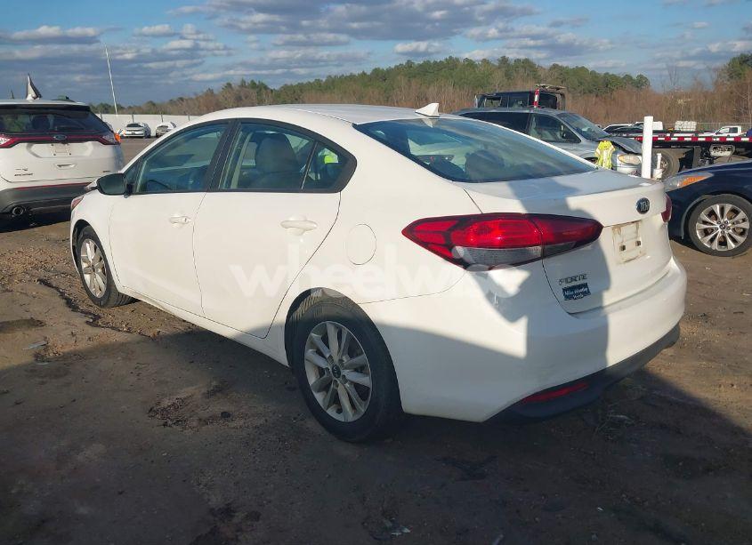 Photo 3 of 2017 Kia Forte LX (VIN 3KPFL4A74HE071600)