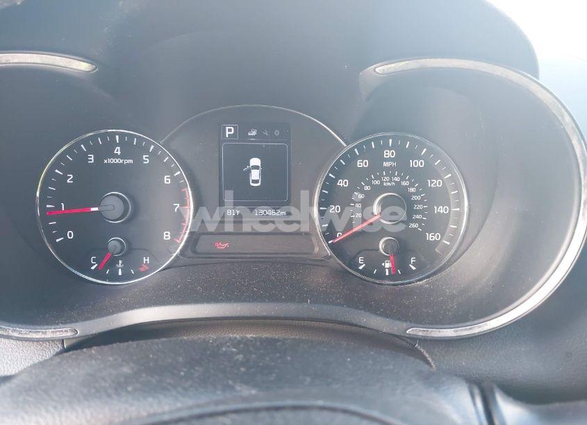 Photo 7 of 2017 Kia Forte LX (VIN 3KPFL4A74HE071600)