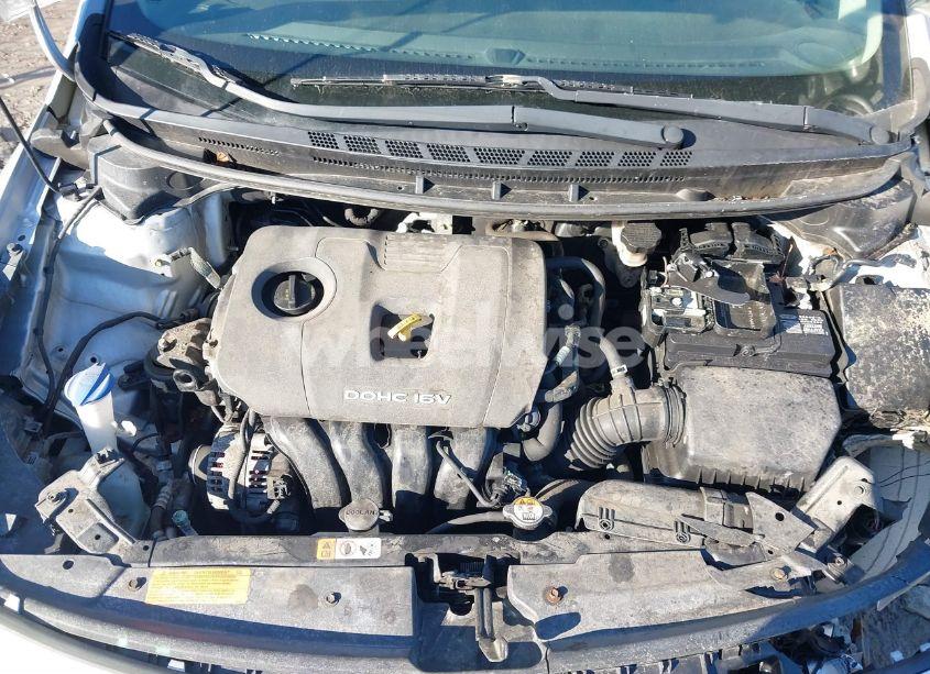 Photo 10 of 2017 Kia Forte LX (VIN 3KPFL4A74HE084945)