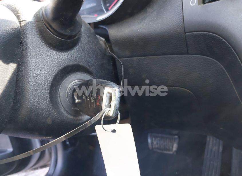 Photo 11 of 2017 Kia Forte LX (VIN 3KPFL4A74HE084945)