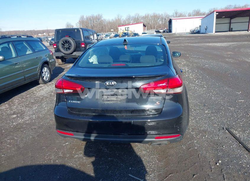 Photo 16 of 2018 Kia Forte S (VIN 3KPFL4A74JE240343)