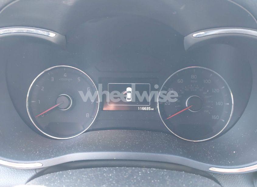 Photo 7 of 2018 Kia Forte S (VIN 3KPFL4A74JE240343)