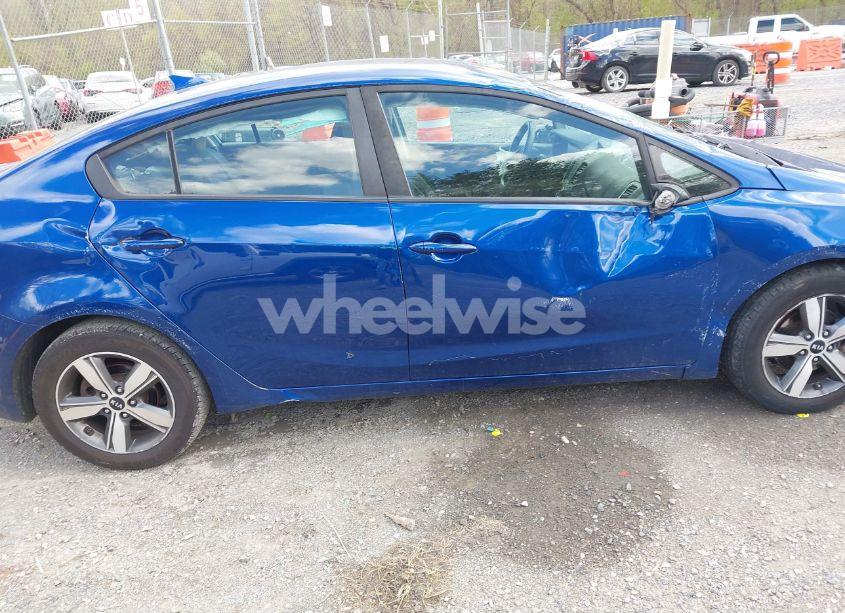 Photo 13 of 2018 Kia Forte LX (VIN 3KPFL4A74JE253352)