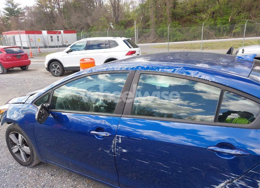 Photo 14 of 2018 Kia Forte LX (VIN 3KPFL4A74JE253352)