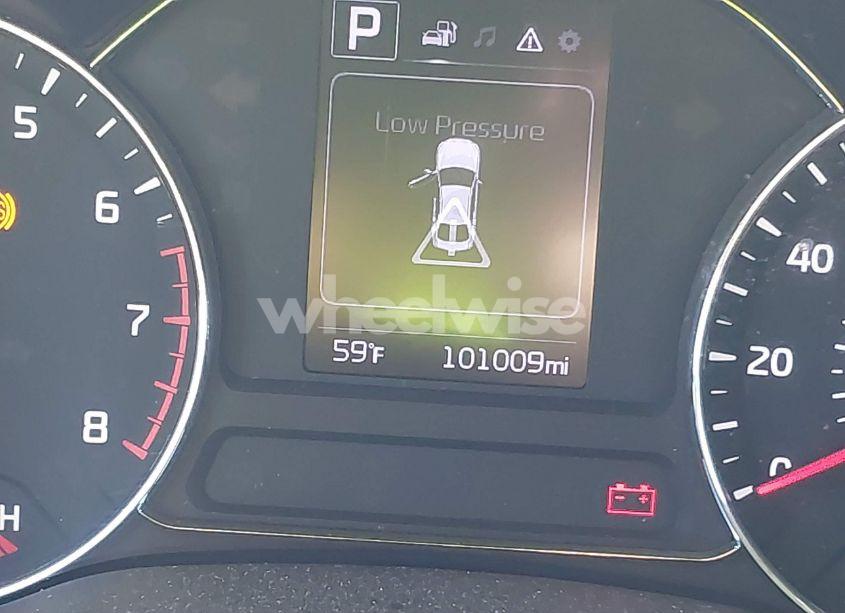 Photo 15 of 2018 Kia Forte LX (VIN 3KPFL4A74JE264125)