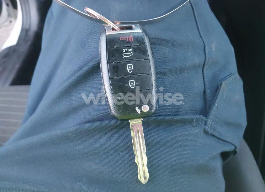 Photo 11 of 2018 Kia Forte LX (VIN 3KPFL4A74JE268496)