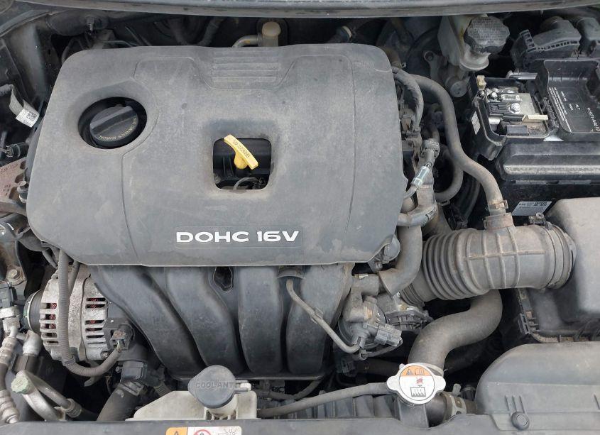 Photo 10 of 2017 Kia Forte LX (VIN 3KPFL4A75HE018873)