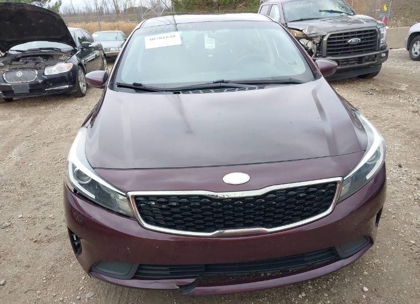 Photo 12 of 2017 Kia Forte LX (VIN 3KPFL4A75HE081374)