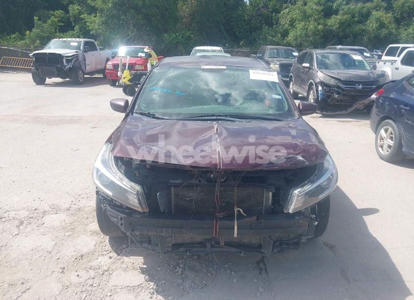 Photo 12 of 2017 Kia Forte LX (VIN 3KPFL4A75HE086557)