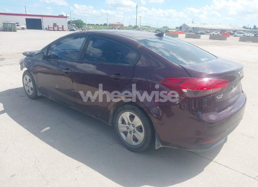 Photo 3 of 2017 Kia Forte LX (VIN 3KPFL4A75HE086557)