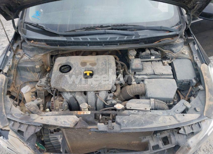 Photo 10 of 2017 Kia Forte S (VIN 3KPFL4A75HE116835)