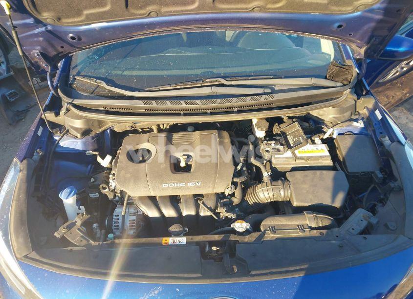 Photo 10 of 2017 Kia Forte S (VIN 3KPFL4A75HE131822)